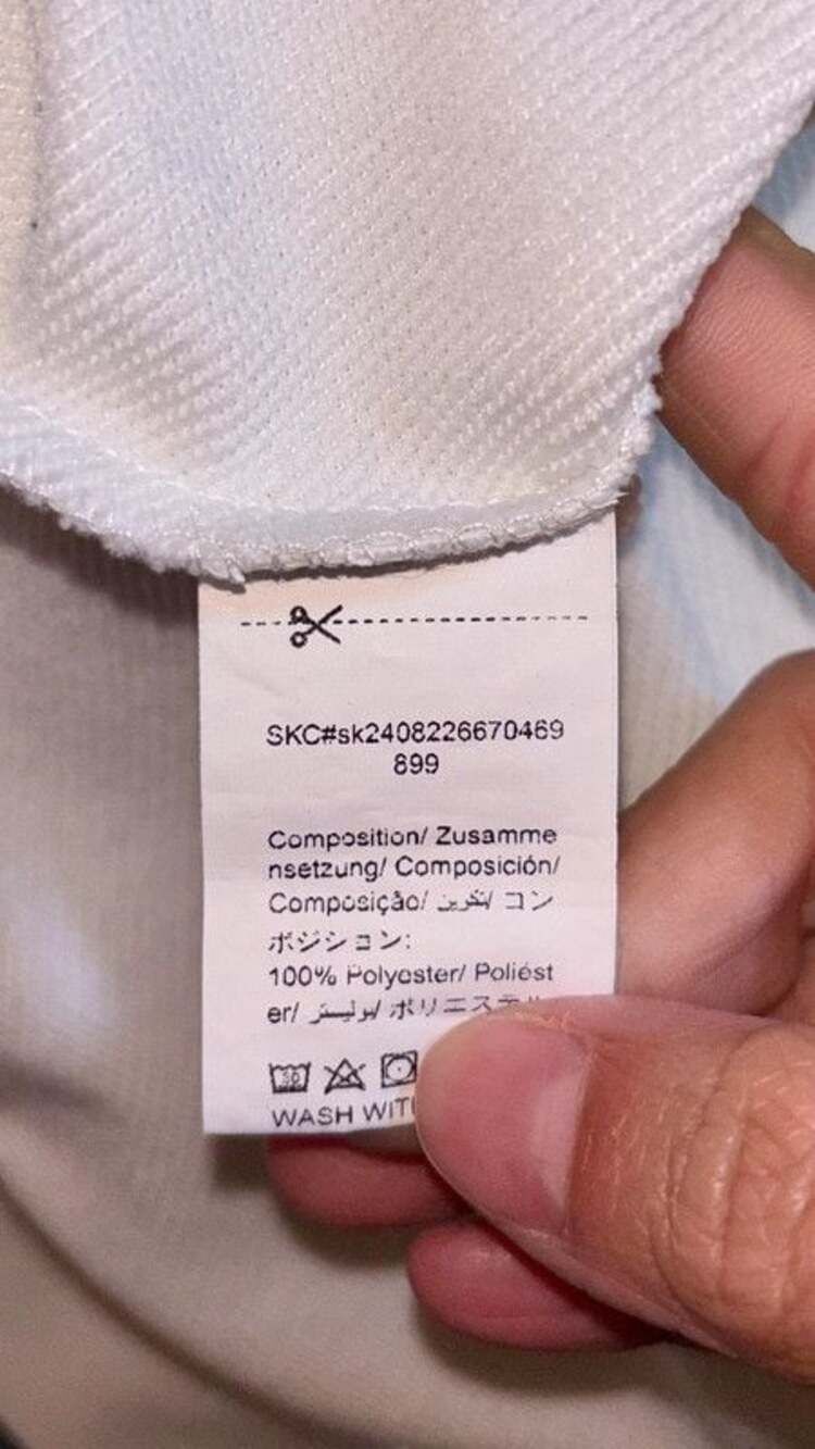 Pullover - Picture 4 of 4